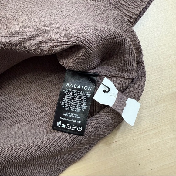 Aritzia Babaton Sculpt Knit Squareneck Deep Taupe Crop Top Womens Large - Picture 5 of 9